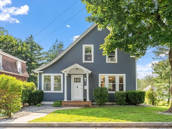 66 Juniper St, Winchendon, MA 01475