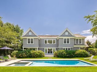 79 N Captains Neck Ln, Southampton, NY 11968