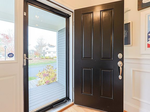 2nd image of 16 Clarks Hill Ln #16