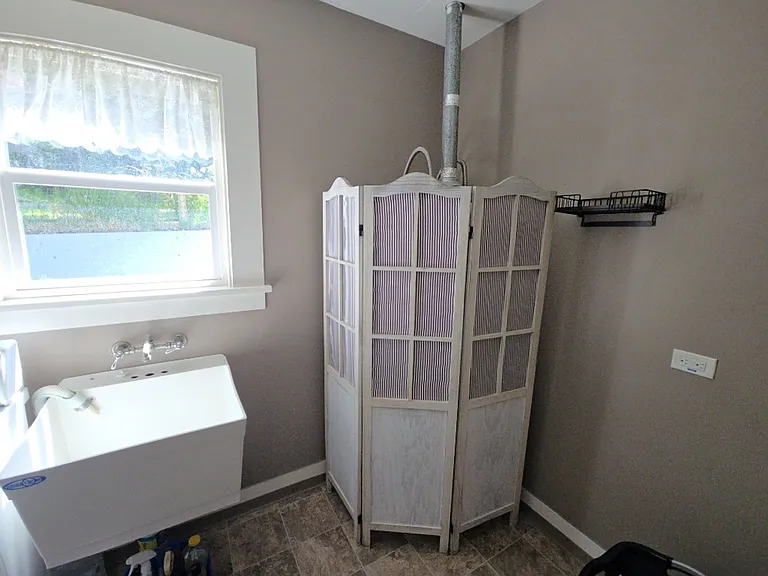 526 B St — Photo 41