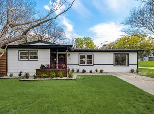 5861 Carb Dr, Westworth Village, TX 76114