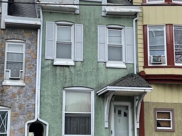 302 S 16th St, Reading, PA 19602