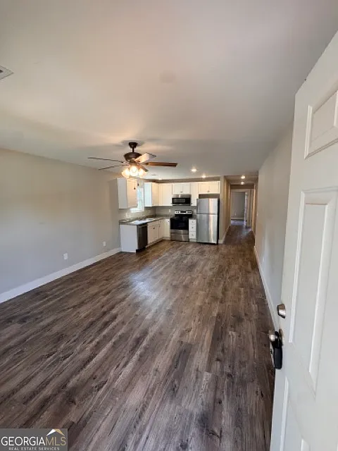 3 bed, 2.0 bath, 1200 sqft, $1,500 — Photo 2