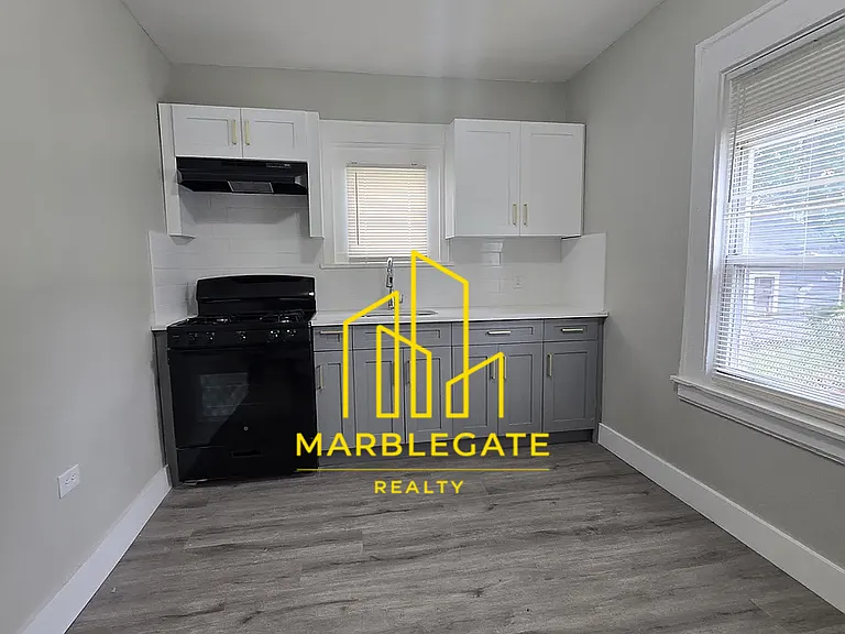 148-150 Norwood St #11 — Photo 2