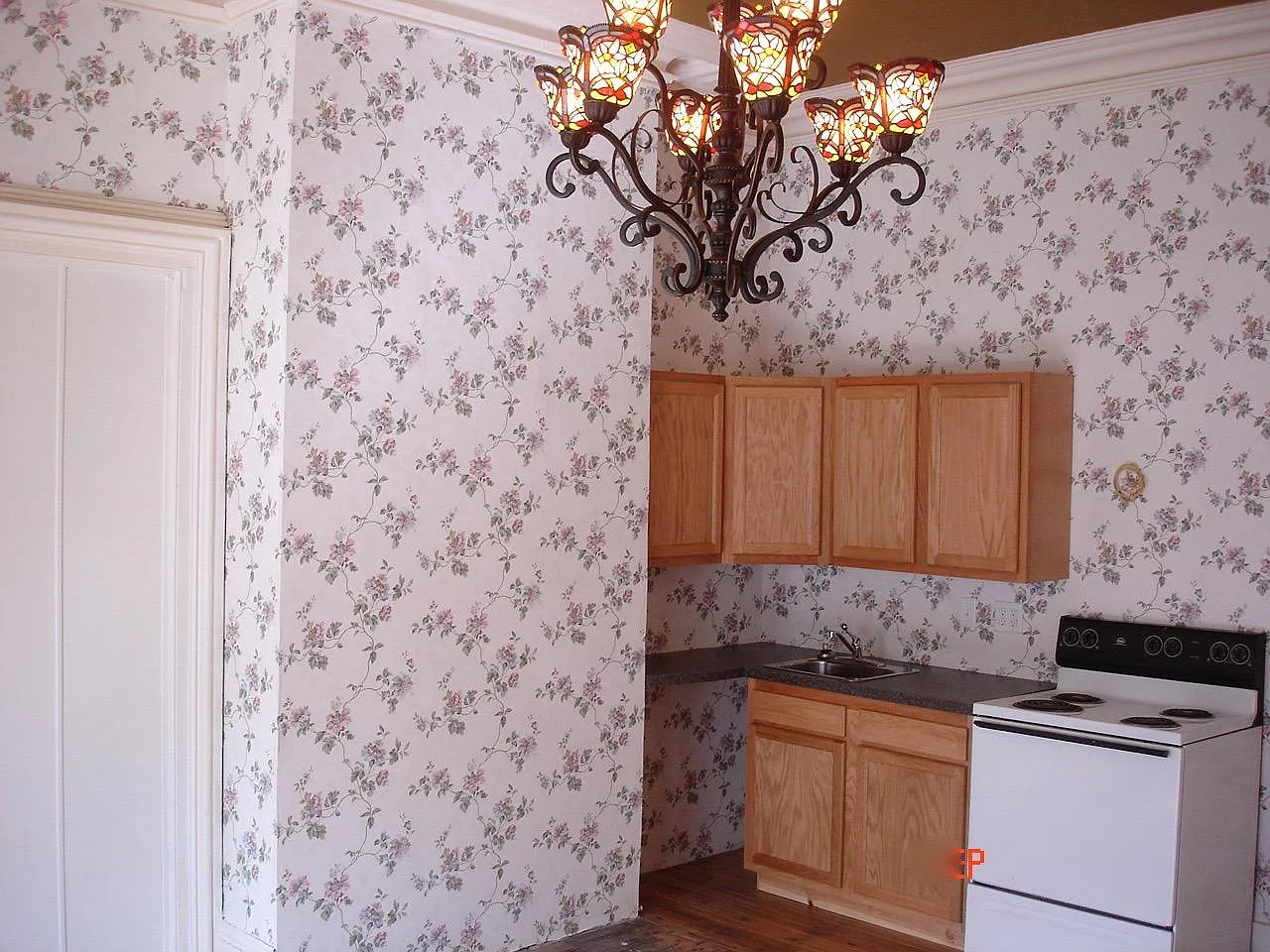 445 Chenango St — Photo 2