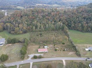 115 Sweetwater Rd, Philadelphia, TN 37846