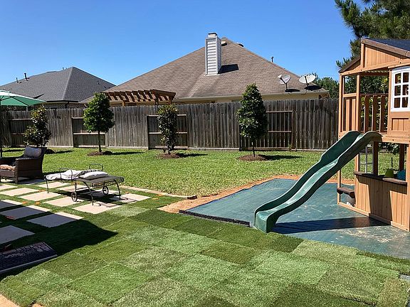 4th image of 6406 Pinewood Ct