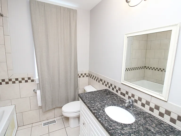 4622 W Schubert Ave #1 — Photo 6