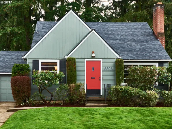 8806 Northeast Broadway, Portland, OR 97220