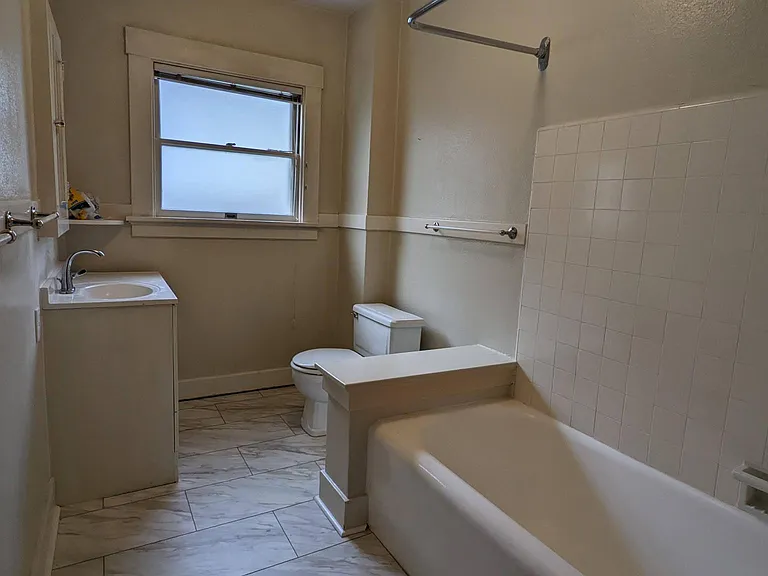141 Cowper St — Photo 8