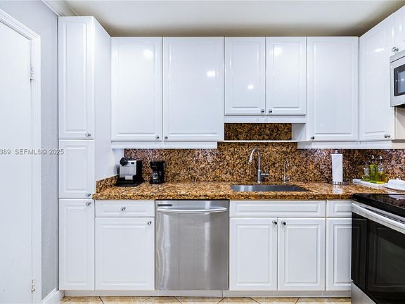4th image of 12800 SW 43rd Dr APT 102B