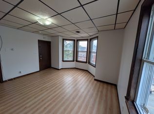 1141 Pleasant St APT 3, Fall River, MA 02723