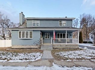 158 Bradford Rd, Schenectady, NY 12304