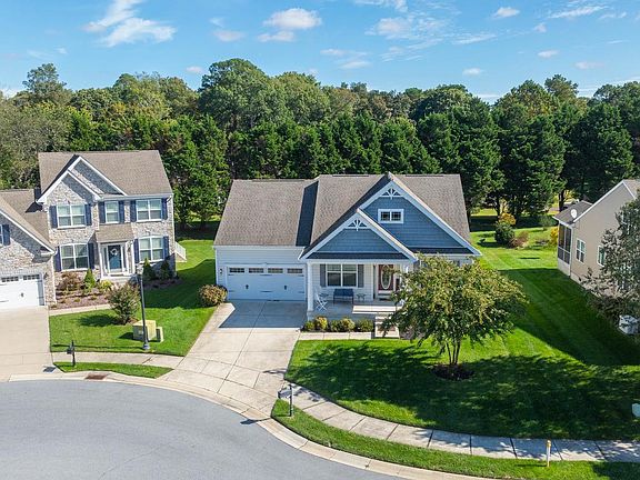 2nd image of 25206 Lumberton Dr