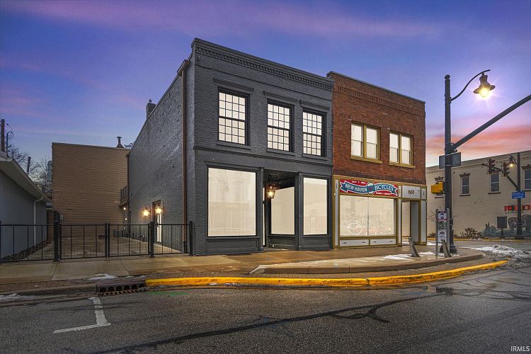 1st image of 504 Broadway St #201