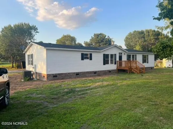234 Feedmill Road, Whiteville, NC 28472