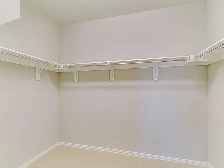 6018 Grace Falls Dr — Photo 21