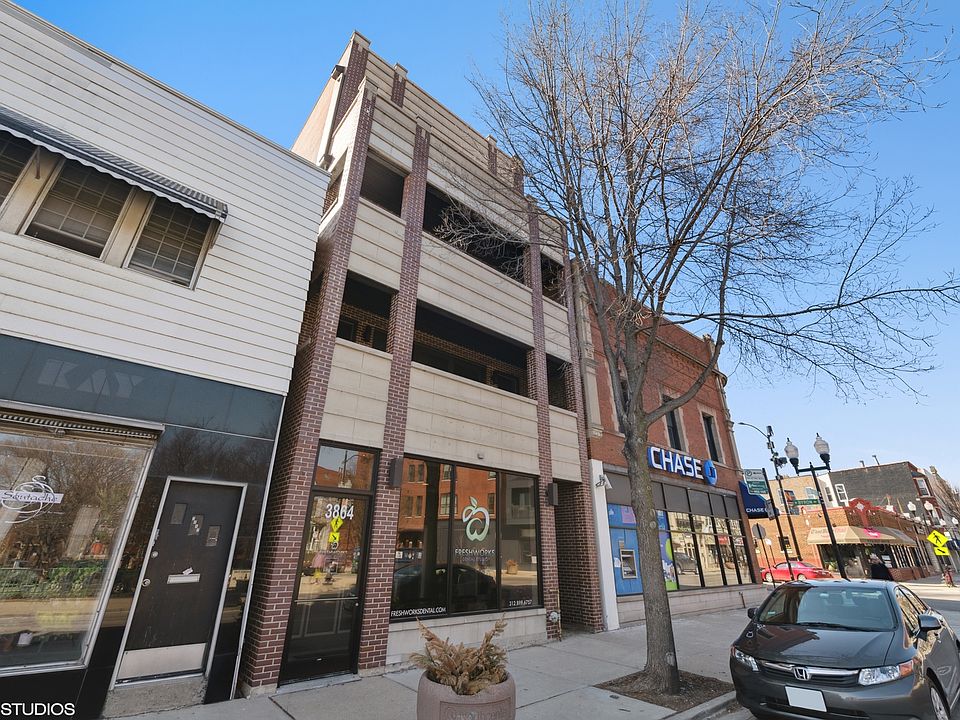 1st image of 3864 N Lincoln Ave APT 3