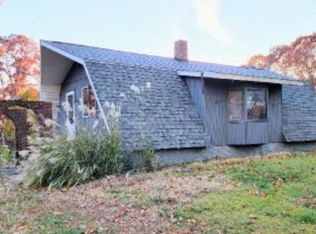 17501 N Dairy Farm Rd, Smithfield, IL 61477