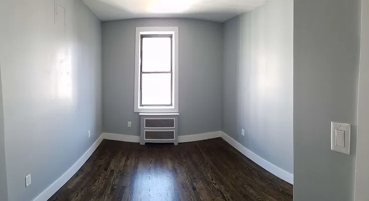 Rented by Smart NY Realty LLC | media 14