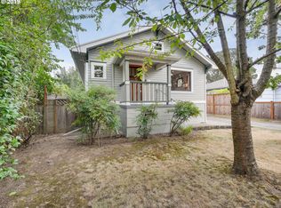 53 NE Russet St, Portland, OR 97211