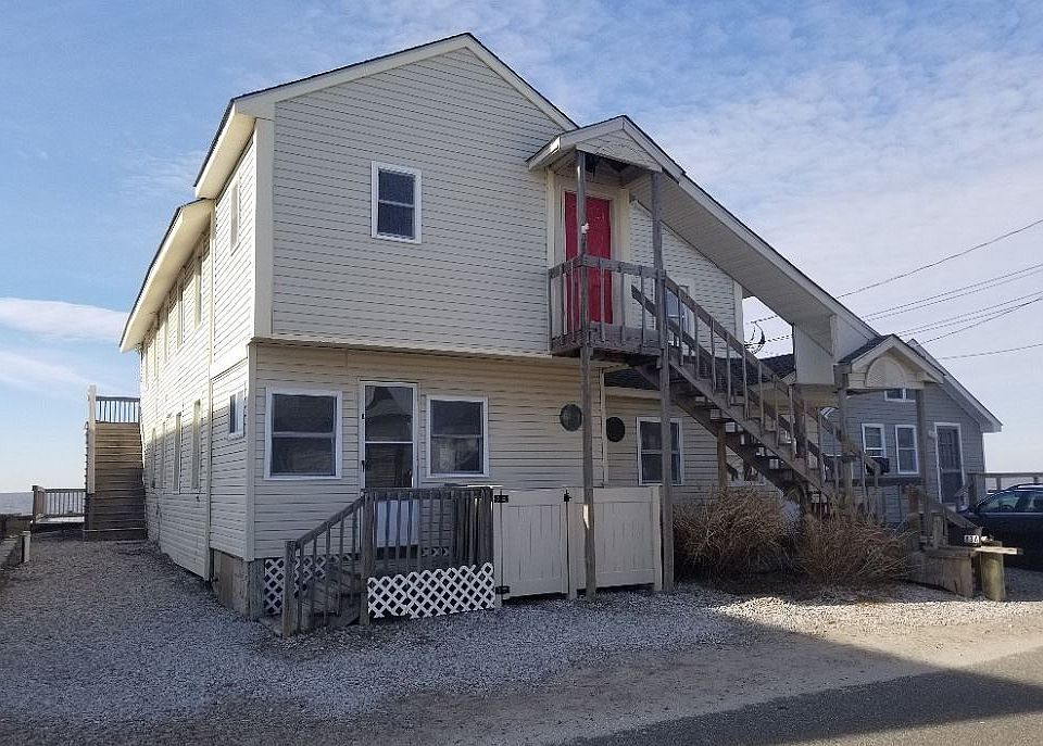 1st image of 83 N Beach Ave