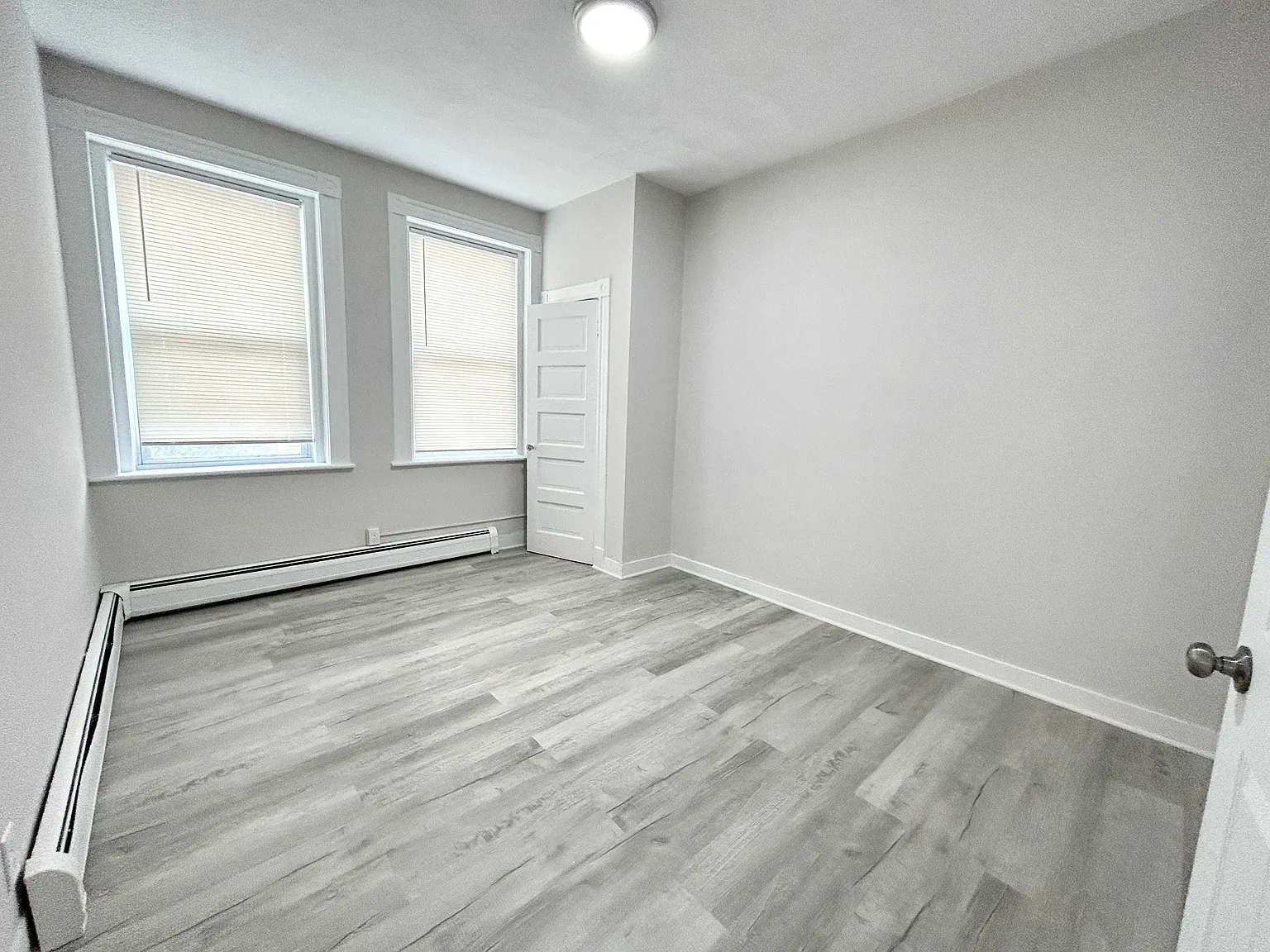 2 bed, $2,600 — Photo 2