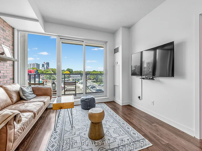 260 Sackville St #504 — Photo 7