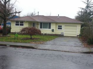 1934 I St, Springfield, OR 97477