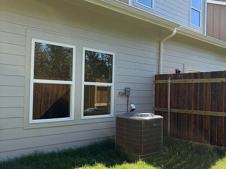 Mountain Trail Townhomes — Photo 10