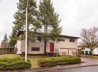 17855 SW Sumac Ln, Aloha, OR 97007