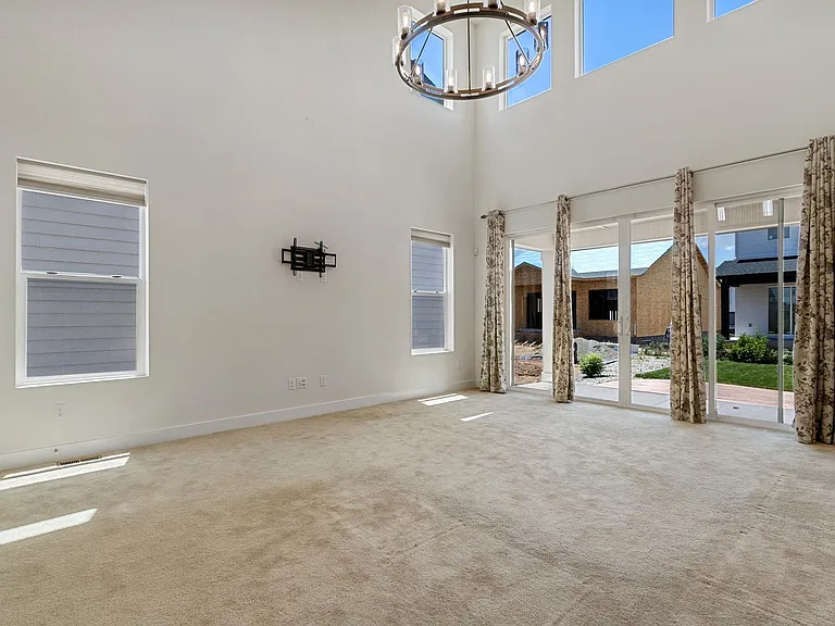 5015 Oakley Dr — Photo 19
