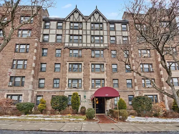 127 Garth Road #5D, Scarsdale, NY 10583