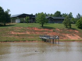 1909 County Line Rd, Bradley, SC 29819