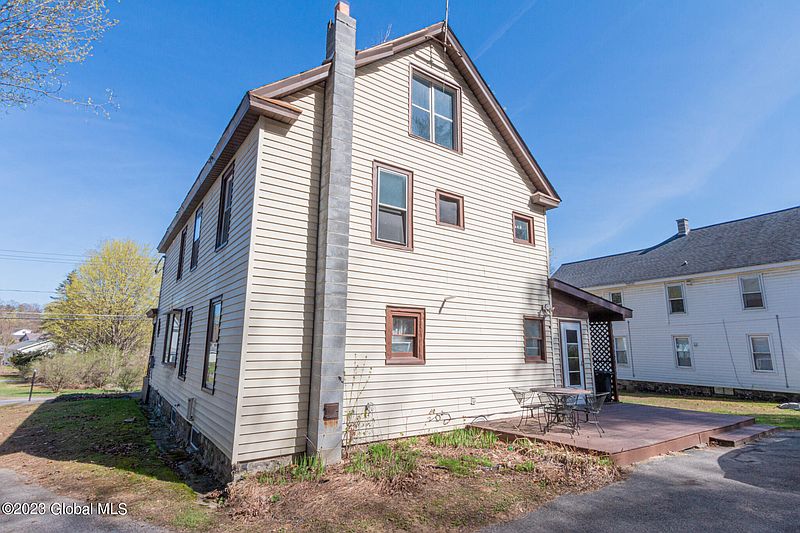 4th image of 51 North Street