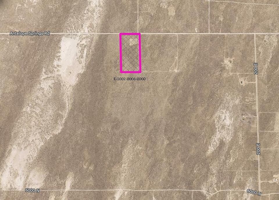 1st image of E Antelope Springs Rd
