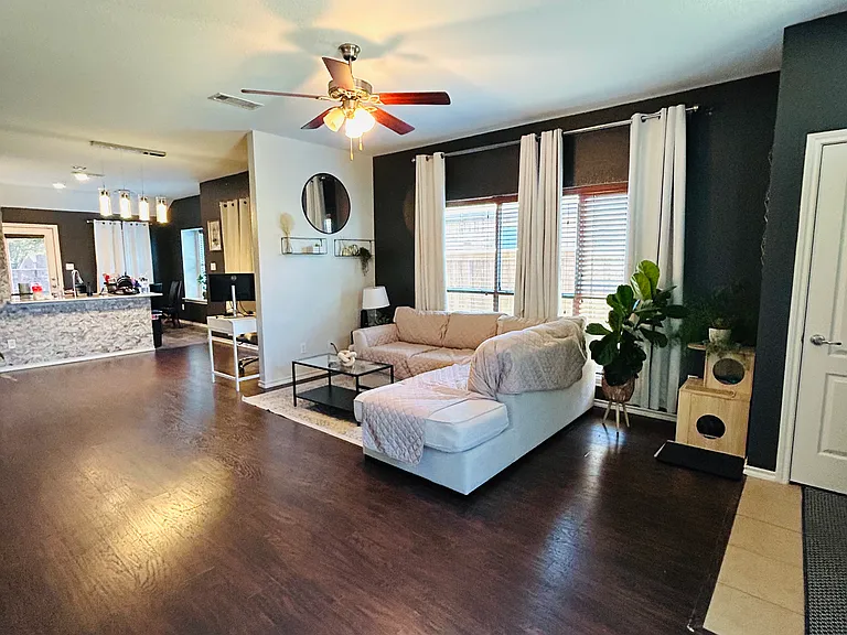Becki Dr — Photo 3