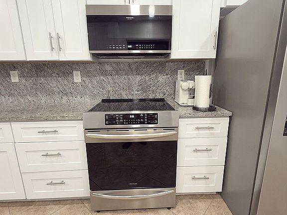 5th image of 1511 W Crystal Downs Ct