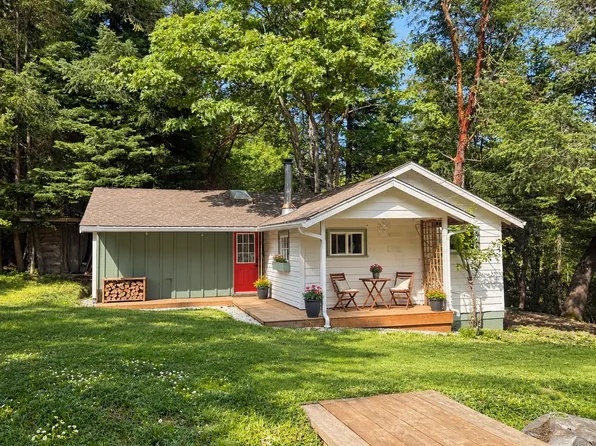 172B Burrill Rd, Southern Gulf Islands, BC V0N 1P0