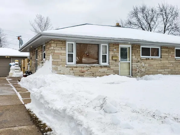 8133 W Clovernook St, Milwaukee, WI 53223