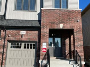 1368 Canfield St, Oshawa, ON L0B 1J0