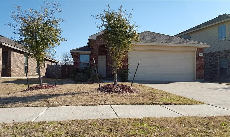 1st image of 1804 River Oak Ln