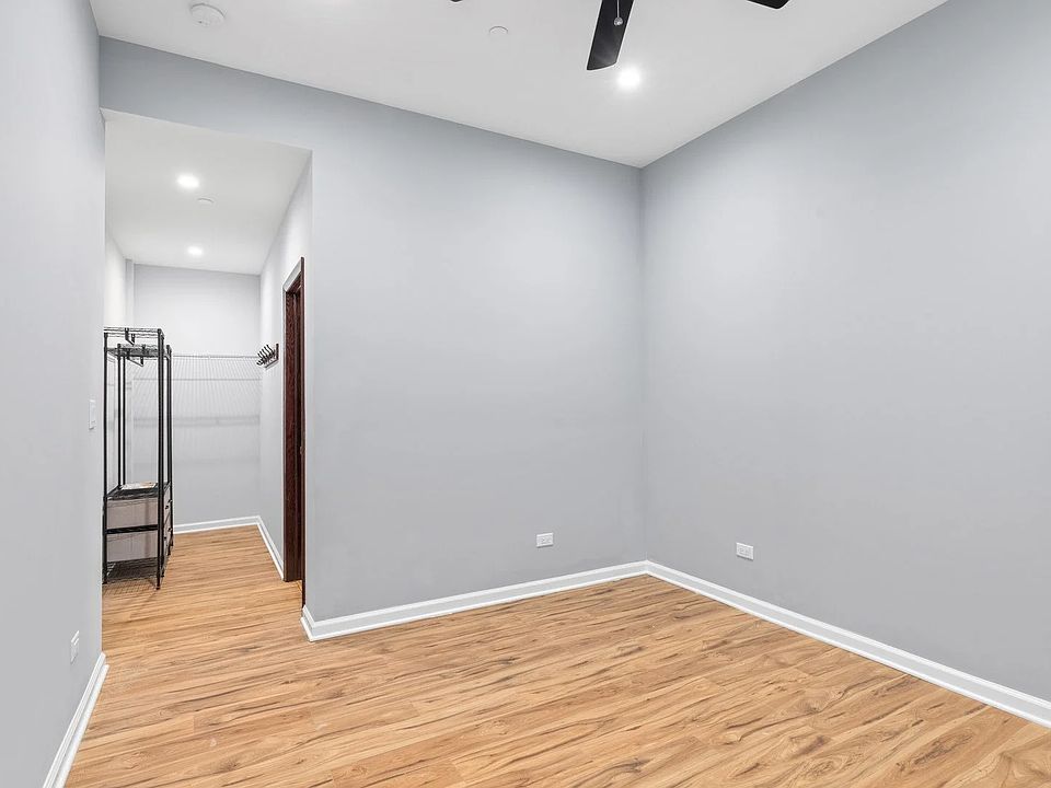 1st image of 8500 Georgiana Ave #1C