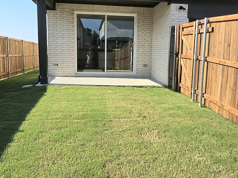 3010 Eleanor Dr — Photo 17
