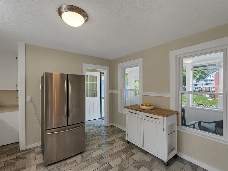 23 Chester St #1 — Photo 11