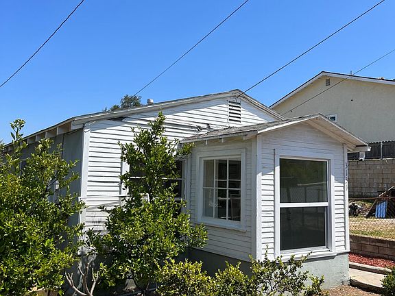 2nd image of 3131 Alta Dr