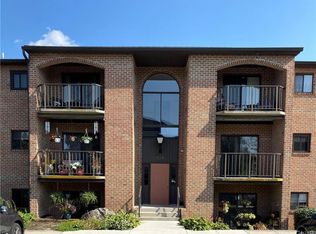 950 Cold Spring Rd APT 7, Allentown, PA 18103