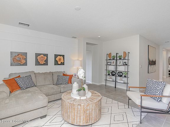 4th image of 3447 Aberdeen Dr SE