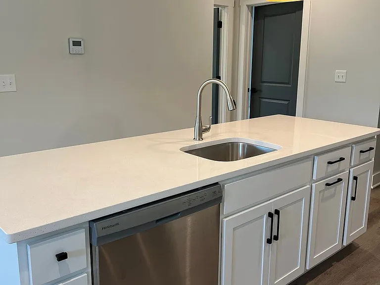 The Residence at Wemple Road — Photo 8
