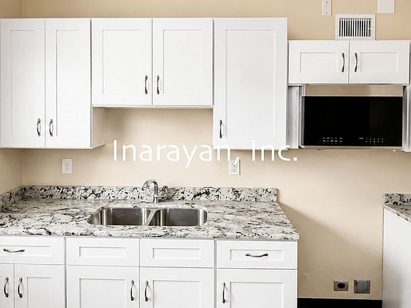 2nd image of 2208 W Central Blvd Units A & B
